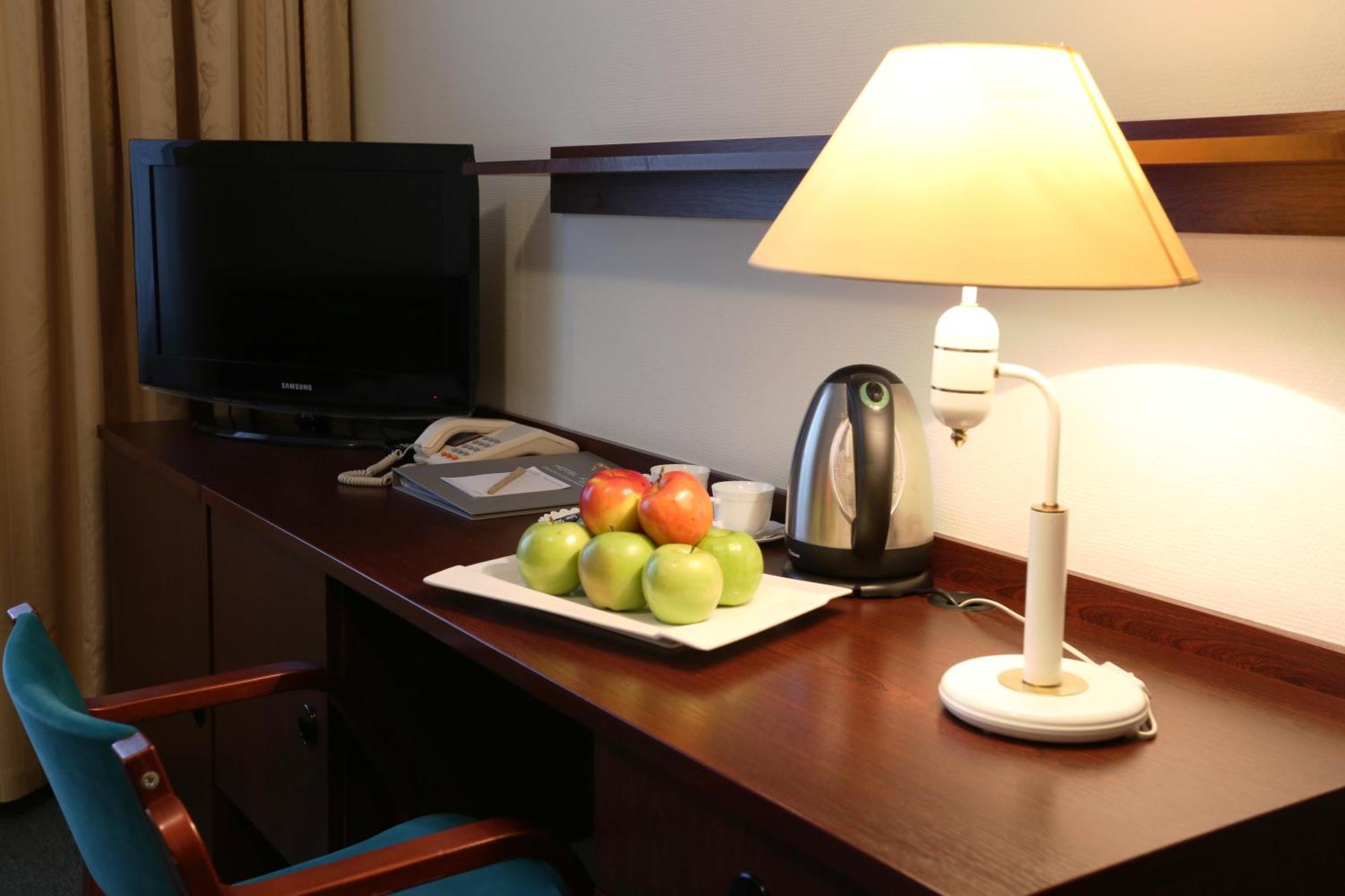 Hotel Ior Poznan Habitación foto