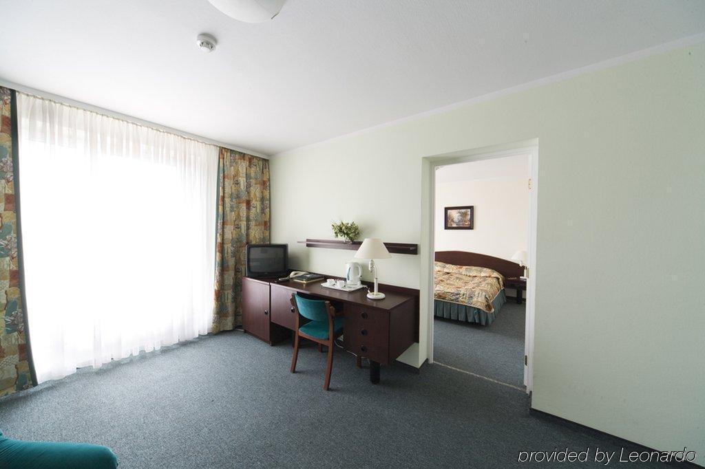 Hotel Ior Poznan Habitación foto
