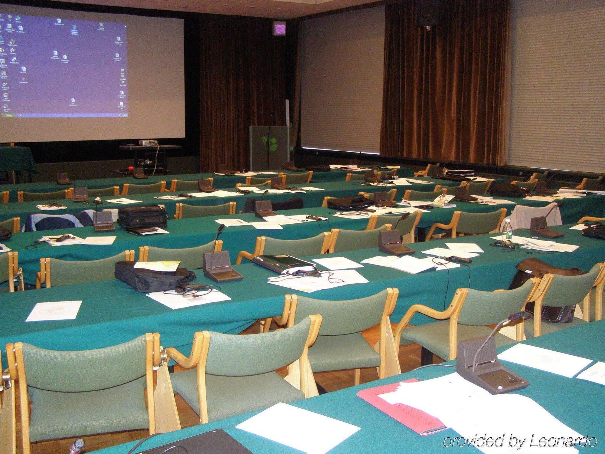 Hotel Ior Poznan Facilidades foto